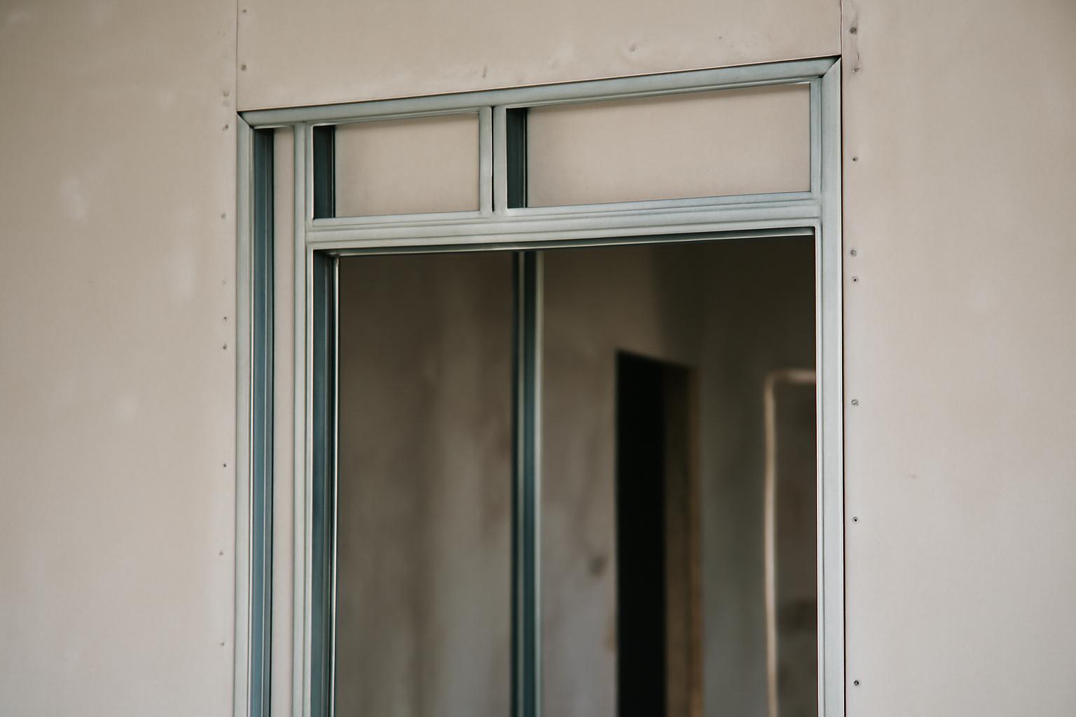 Jak zbudować ściankę g-k na stelażu UW/CW